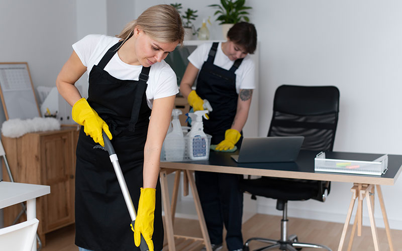 The Impact of Clean Offices on Employee Productivity and Wellness